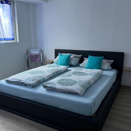 Apartments Und Zimmer Vettweiss Экстерьер фото
